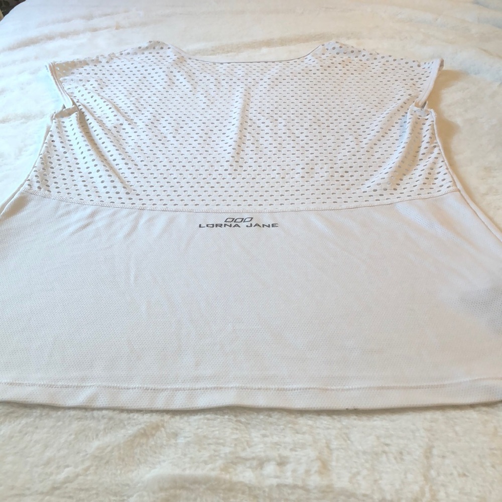 Lorna Jane SZ SM Activewear Shirt